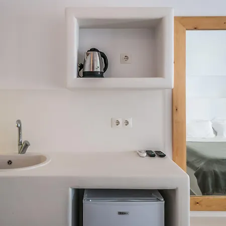 Vilos Bed & Breakfast 4*