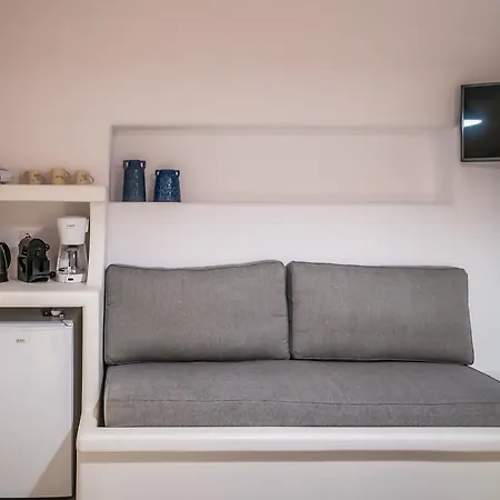 Vilos Bed & Breakfast Pollonia