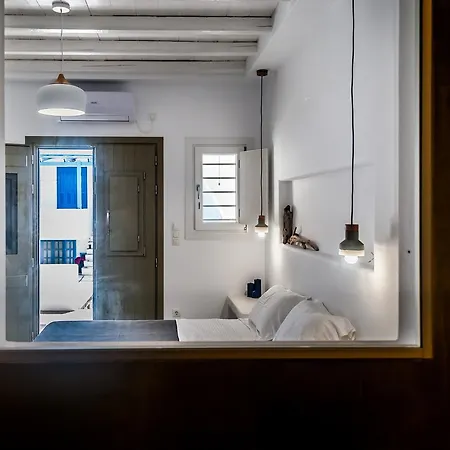 Vilos Bed & Breakfast 4*